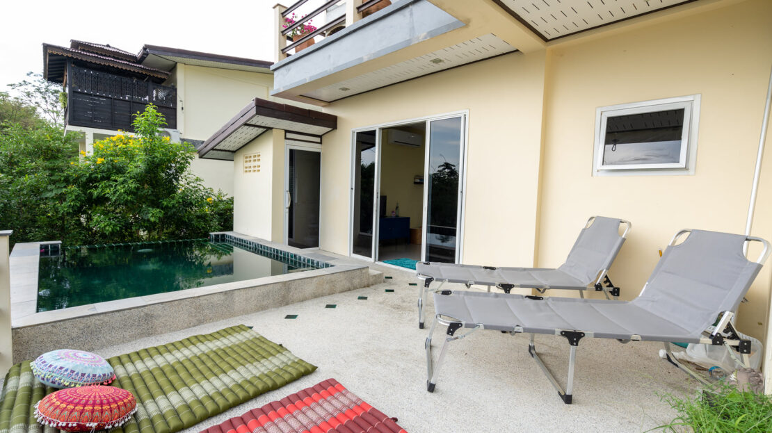 Sea View 2 Bed Pool Apartment