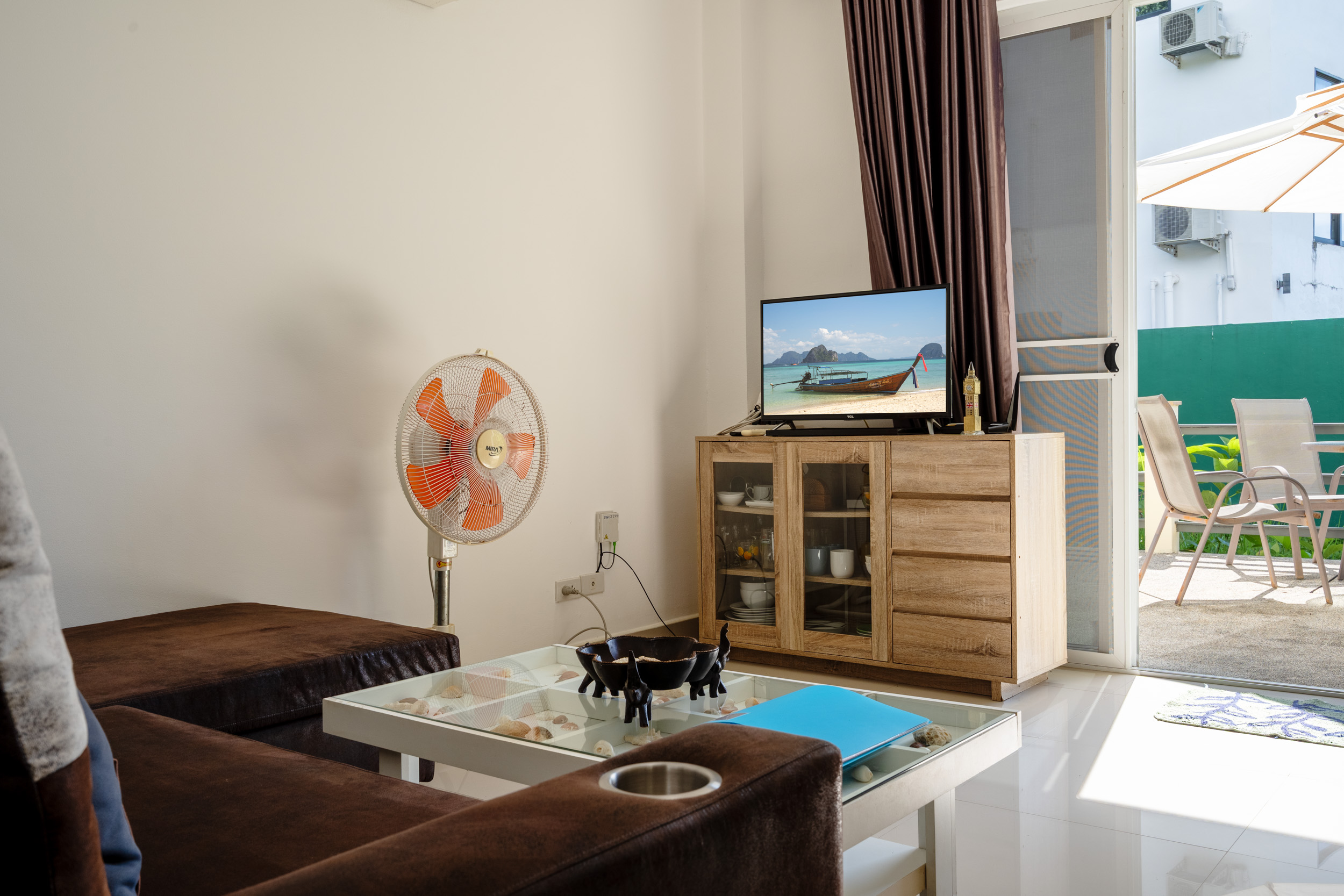 Sea View 2 Bed Apartment